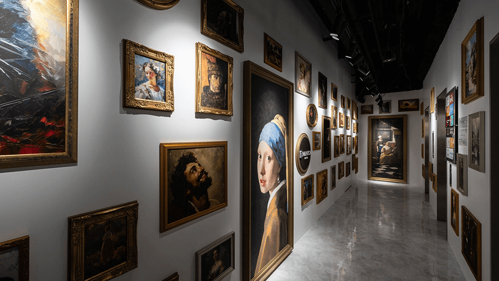 秘密の入り口を探しましょう